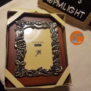 Weston Gallery Frame New 2.5 x 3.5 inches Rose Trellis